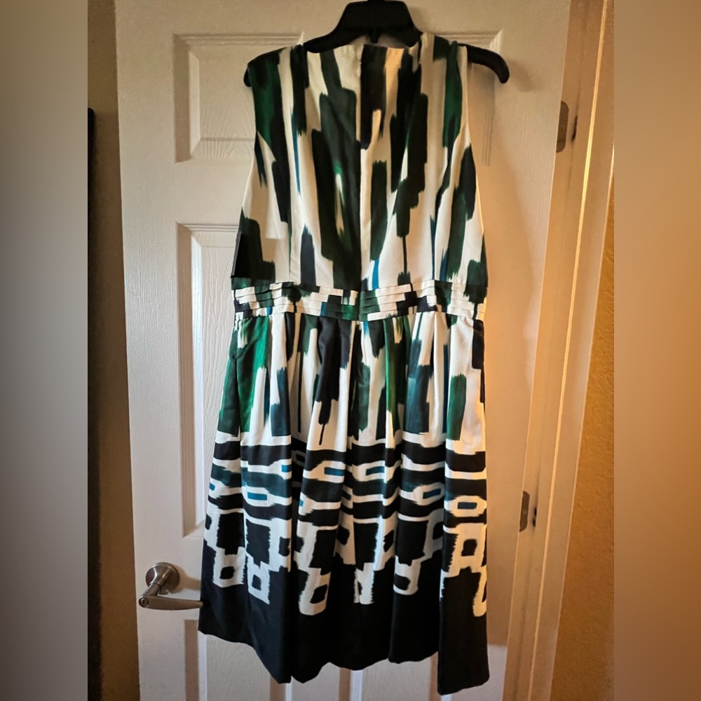 Ellen Tracy Multi-Color Dress, Size 16, *NWT*